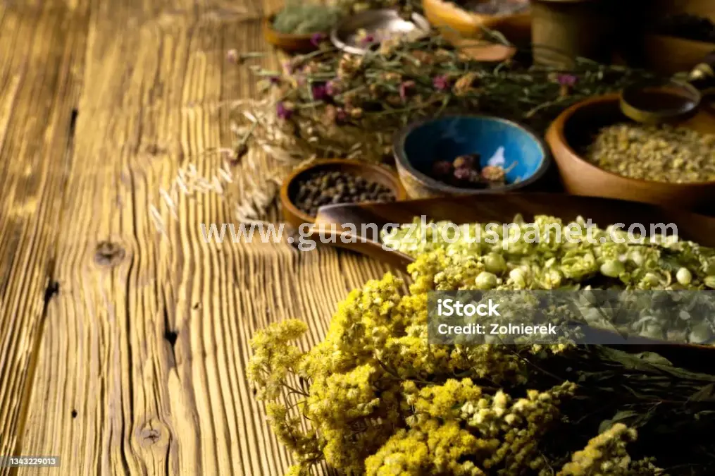 汗蒸房内的蒸汽弥漫